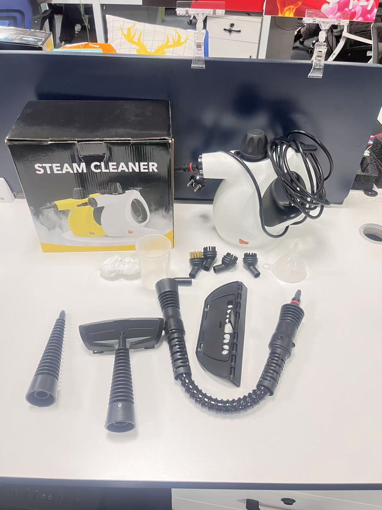 Handheld Multi-Surface Pressurized Steam Cleaner With 12 Accessories, Water Tank Multi-Purpose Steam Generator For Home Use, Natural Steam Cleaning Tiles, Floors, Bathrooms, Windows, Interior Decorati - Image 4